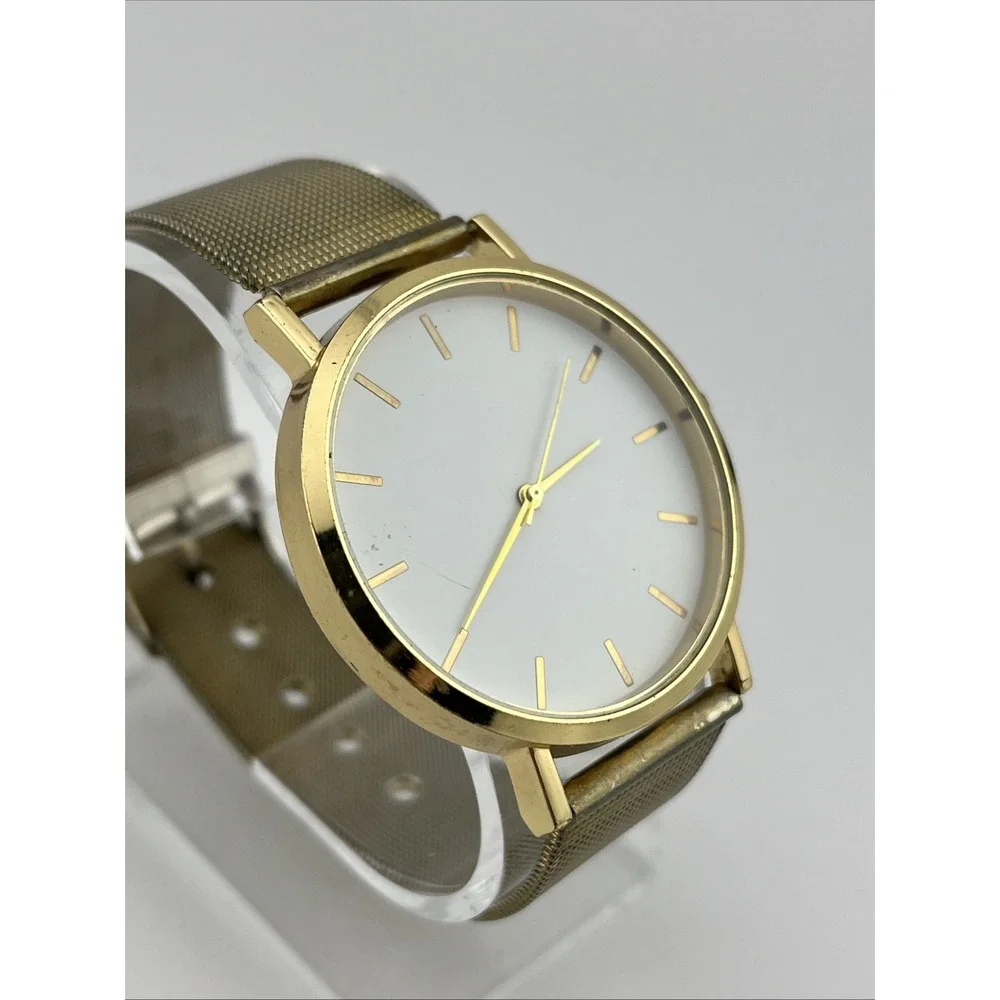 Women's Quartz Watch 40mm Round Gold Tone Mesh Metal‎ Band- New Battery